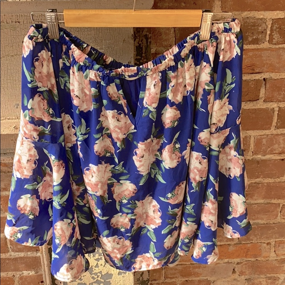 Off the shoulder Blouse